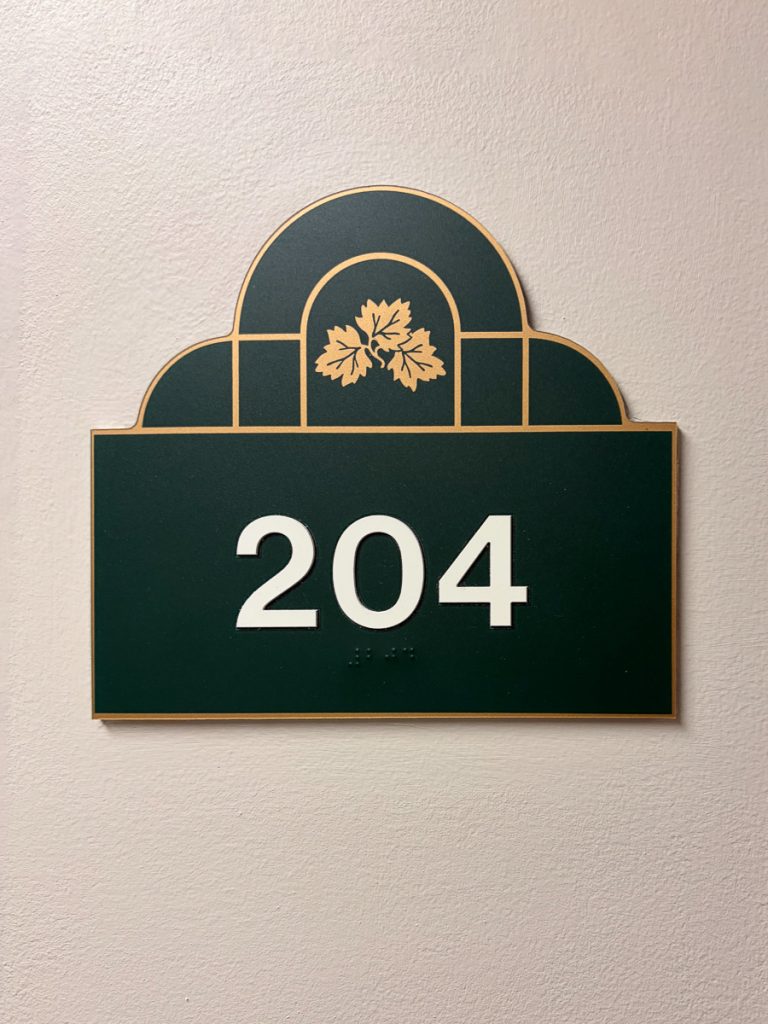105 Honey Locust Ln, Apt 204